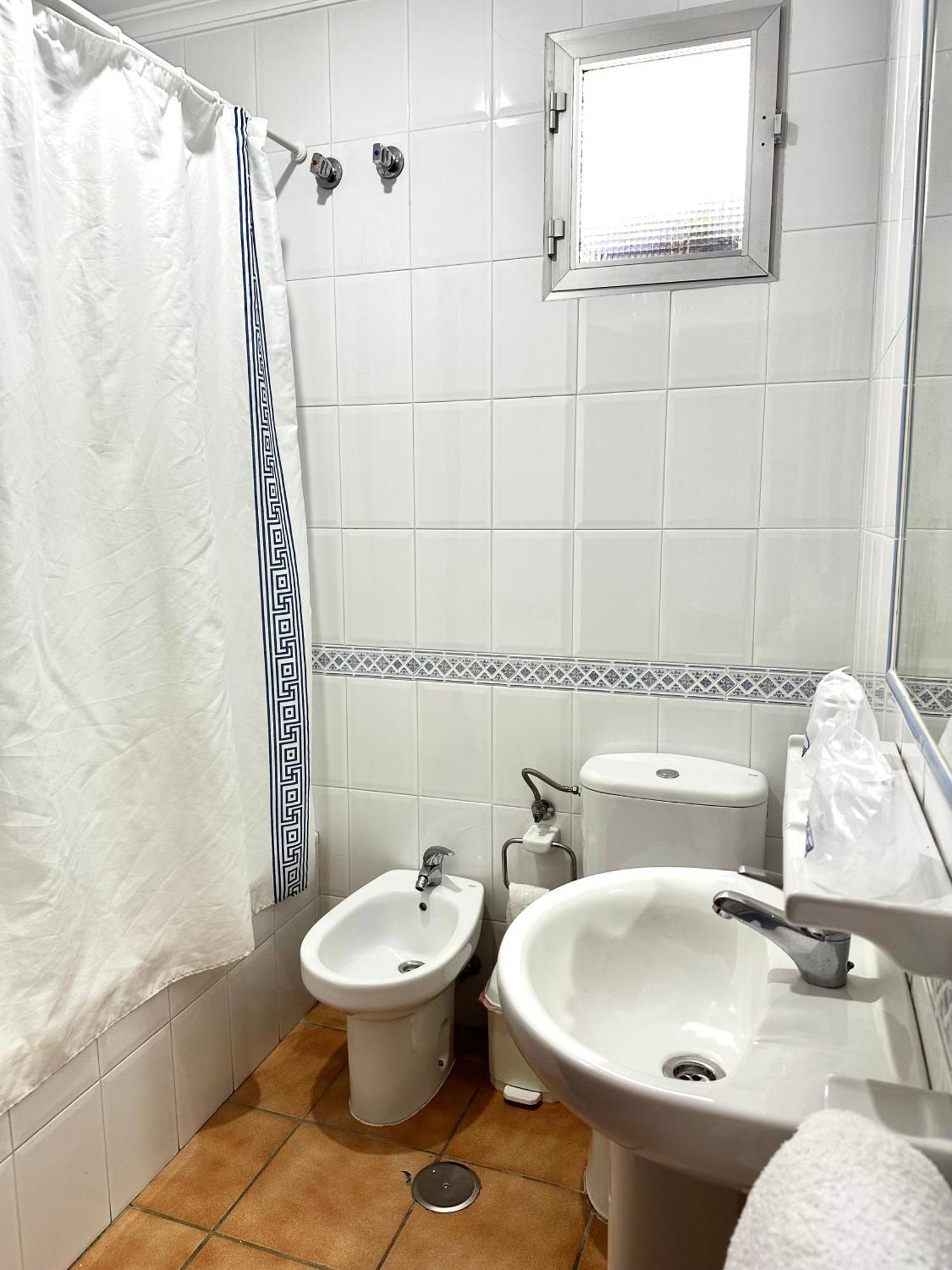 Hostal Mellizo Lebrija Ngoại thất bức ảnh
